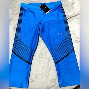 NIke Women’s Power Speed Running Capris